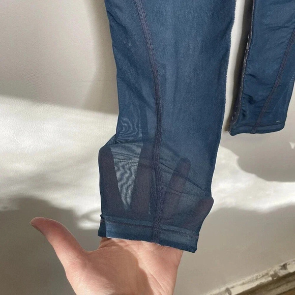 Under Armour Mesh Inset Heatgear Compression Ankle Crop Leggings Women’s Small - Picture 3 of 6